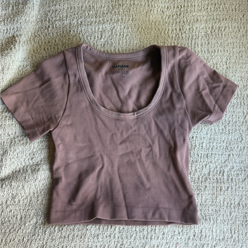 Garage Fitted Scoop Neck Tee – Mauve Brown